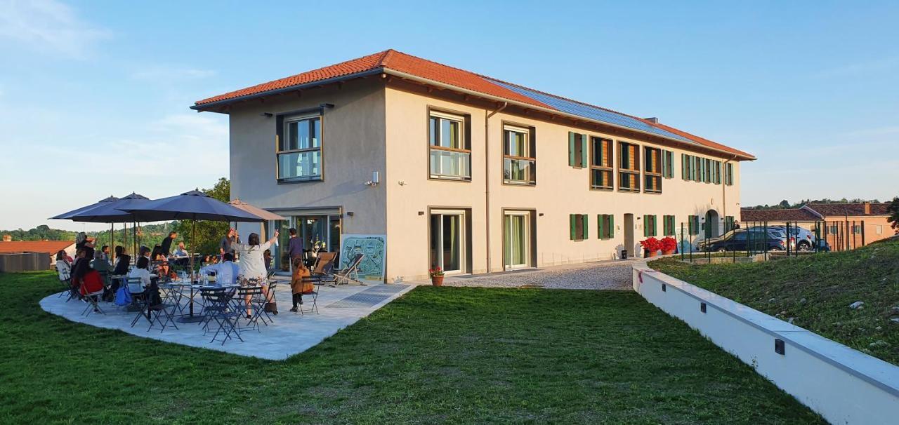 Tenuta Mani Sagge San Pietro Di Feletto Luaran gambar