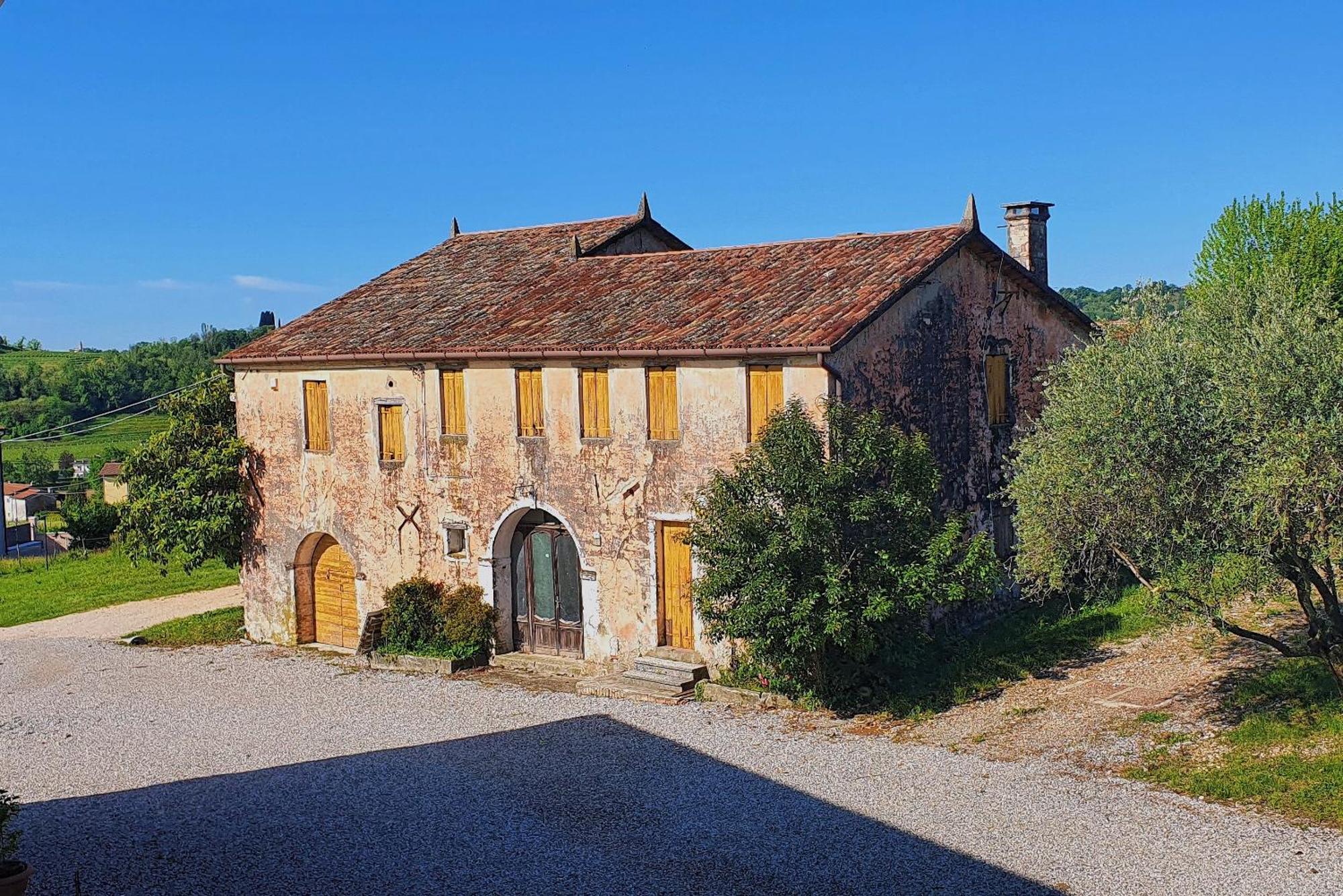Tenuta Mani Sagge San Pietro Di Feletto Bilik gambar